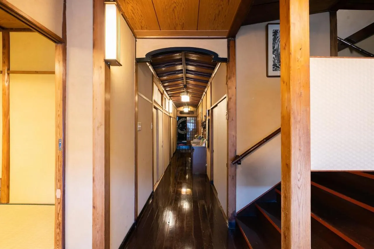 Fujiya Ryokan Kyoto 3*,